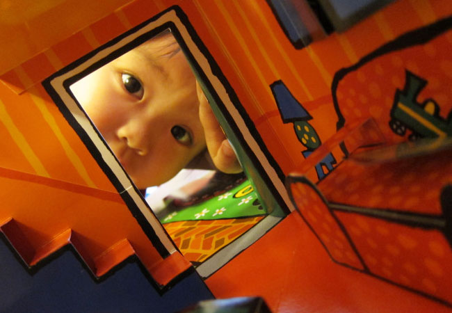 一圓港媽「幼兒上車」痴夢:讀玩《Maisy’s House and Garden》