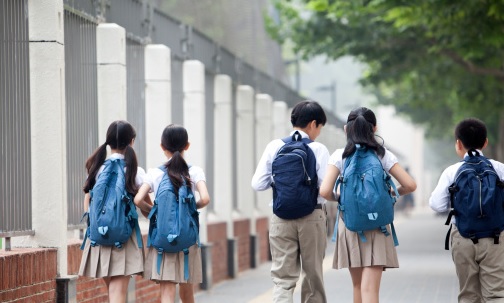 開學兩天,孩子仍未適應?