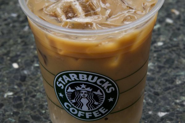 飲品太多冰，女士向 Starbucks 索償三千萬元