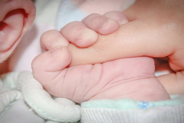 治療嬰兒和幼兒感冒的天然療法