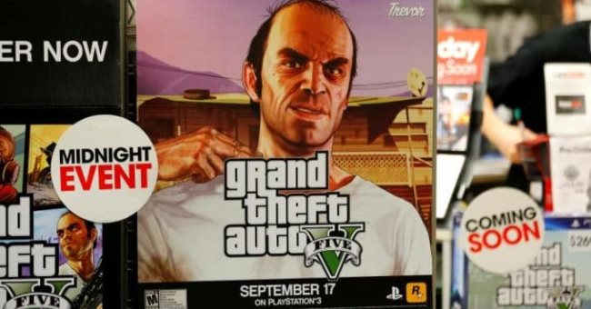 11歲男童玩完 GTA，偷父母車公路狂飆