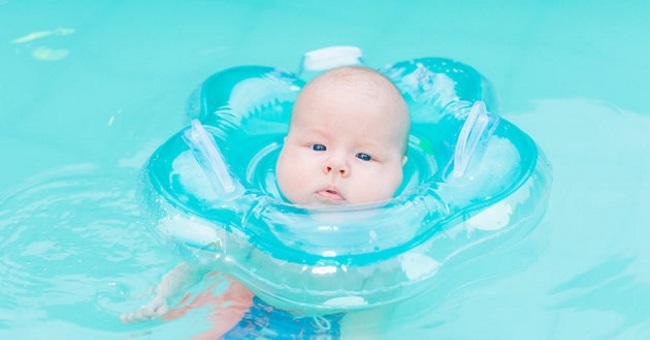 Baby Spas 中，使用 '嬰兒頸部浮泡' 的風險