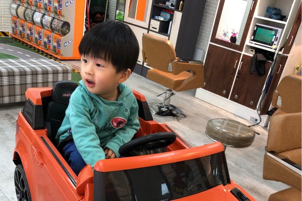 【平價剪髮】$80兒童剪髮 x 迷你賽車場
