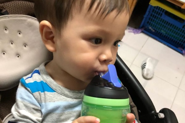 【選水樽貼士】保凍膠杯 與 不銹鋼吸管杯