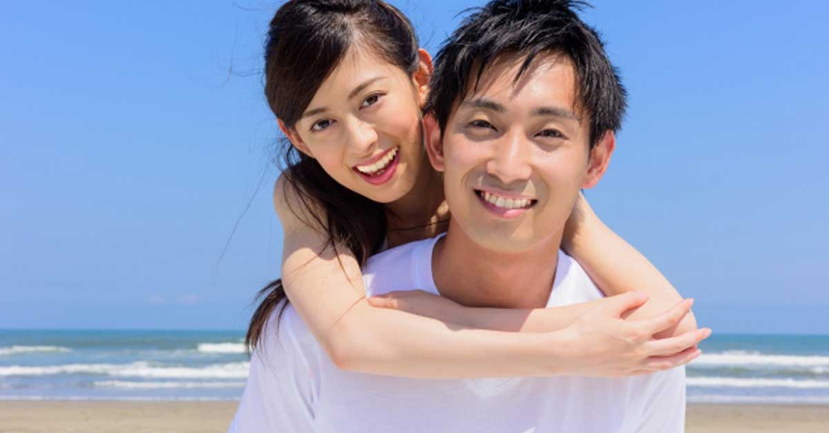 夫妻合作，一個搵錢，一個管錢！