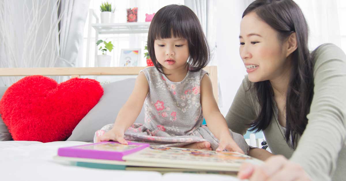 父母宜善用自身語言優勢 助小朋友透過圖書學英語