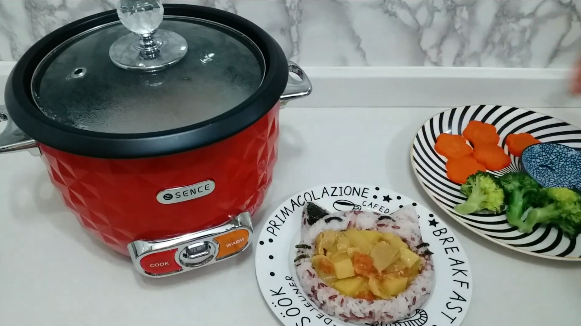 【新手媽媽變大廚】快靚正兒童咖喱飯，電飯煲撳個掣就搞掂！