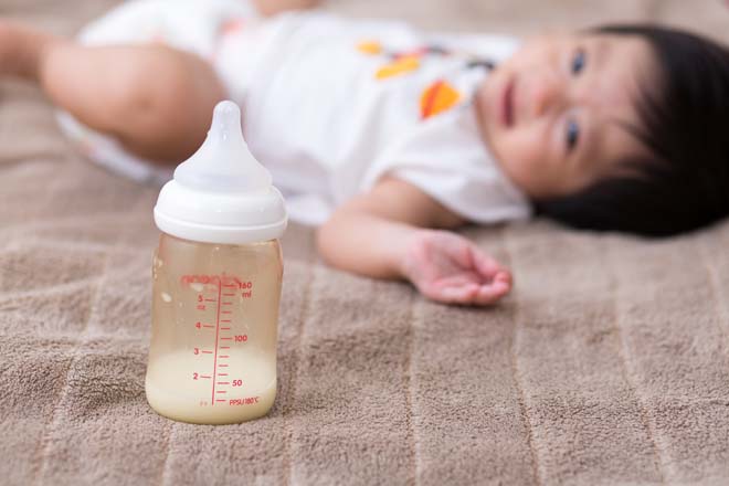 BB唔肯飲奶可以點？5招教你應對厭奶期