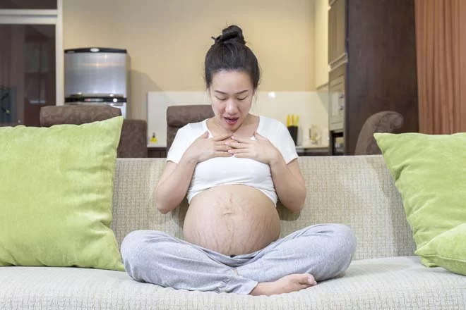 妊娠紋拜拜！塗抹5種天然食材有助減淡懷孕痕跡