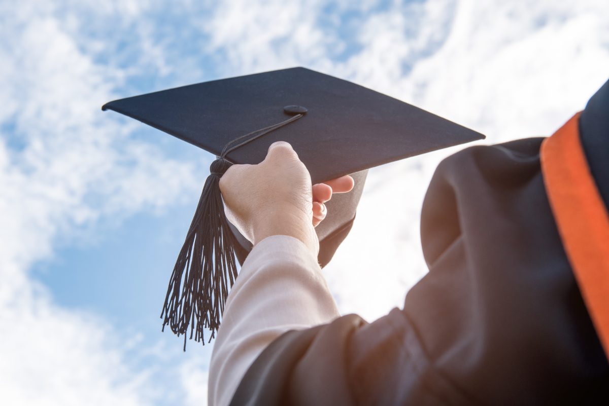 教育越來越商業化？論英國升學新「商品」- 大學基礎班