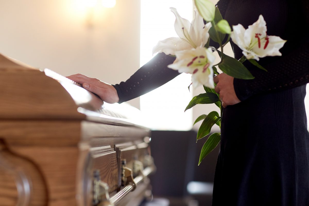 沒有遺囑或平安紙,如何處理離世家人的遺產?