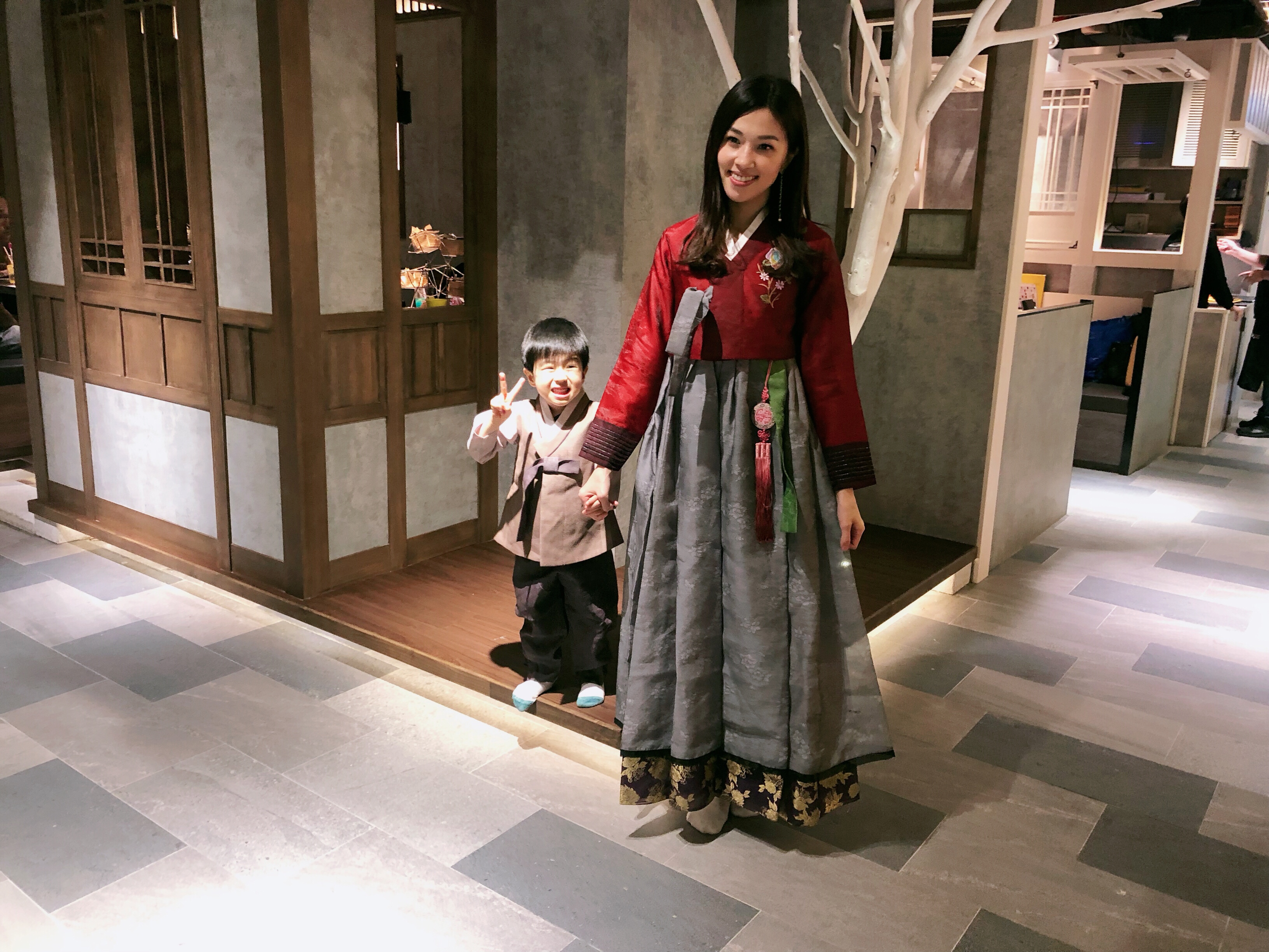 【親子餐廳】全新親子餐廳！韓屋用餐區x 韓服體驗 x韓系童心空間遊戲室