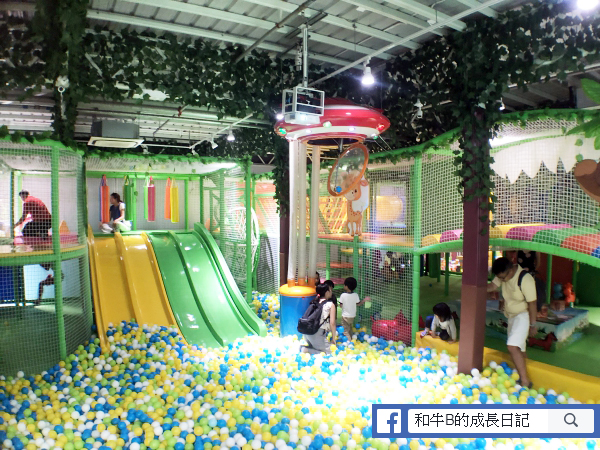 【放電好去處】超大Playhouse x 波波池 x 電動車四圍開動 x 刺激體感VR遊戲 | The Boxes