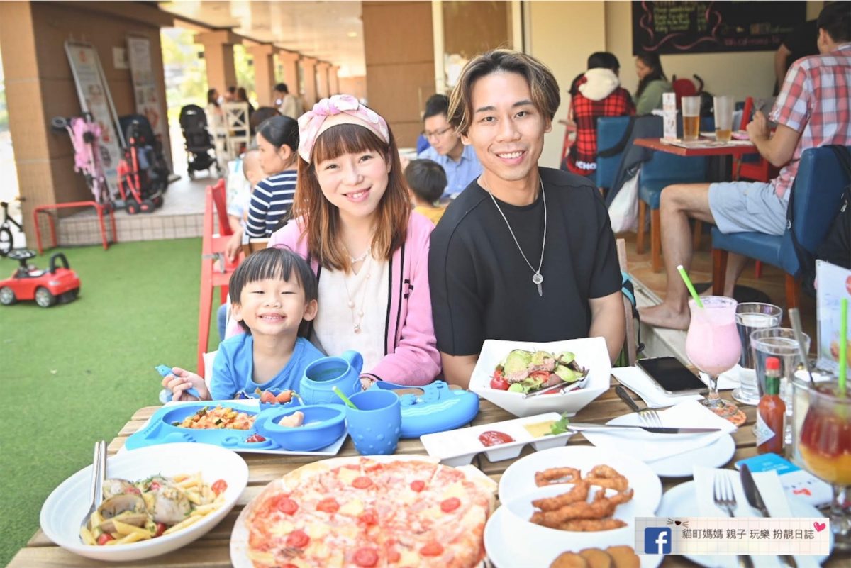 沙灘旁的親子餐廳 Cafe Roma