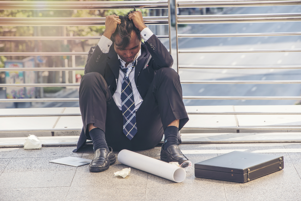 【理財個案分析】41歲於3月被裁員，失掉35K月入點可奮鬥翻身？