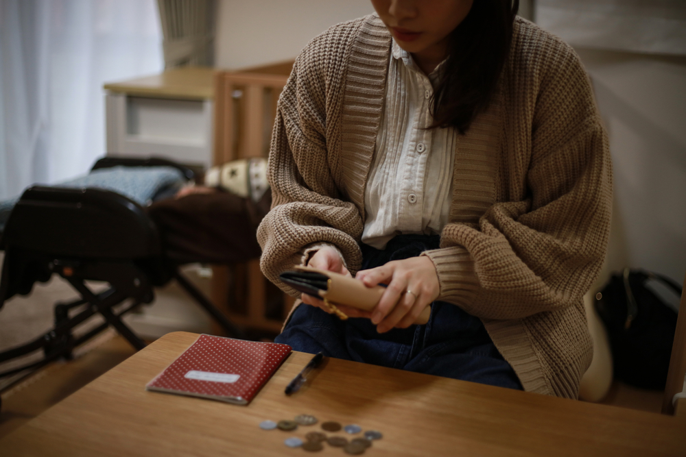【理財責任】遇財政困難妹妹無條件借錢 網民：如果唔借傷感情？