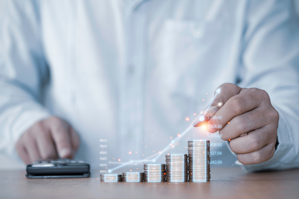 【理財個案2023】有現金，還按揭定投資？